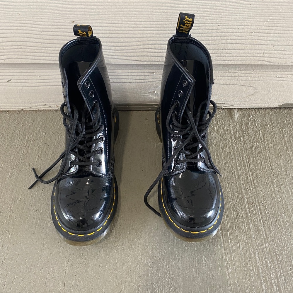 Dr. Martens 1460 black shiny leather boots, like new!